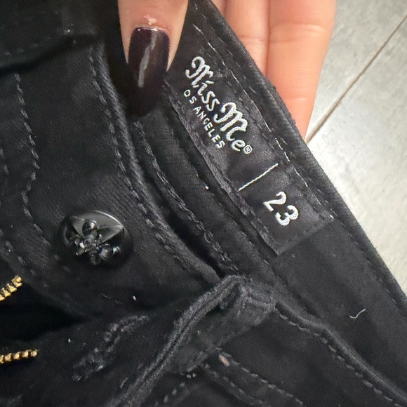 Miss Me Fleur in CarbonBootcutJeans brand new never worn (got wrong size TAG!! - Picture 8 of 8